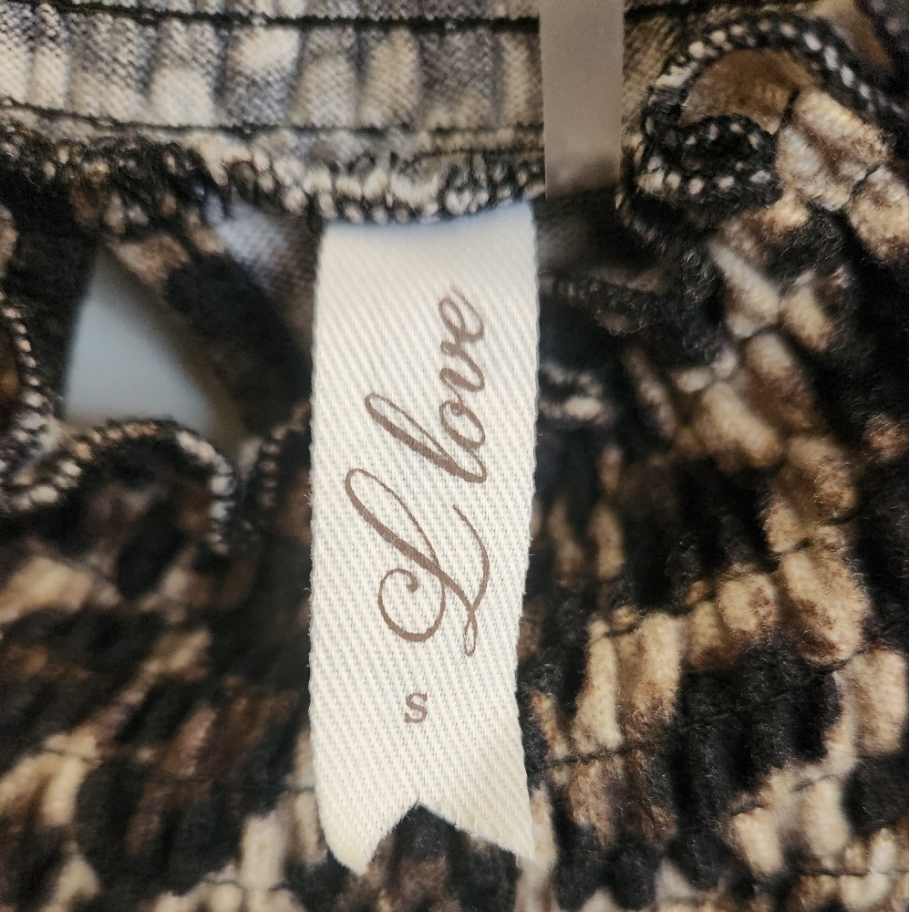 L LOVE LEOPARD TUNIC TURTLENECK TOP GREAT CONDITION - Picture 6 of 6